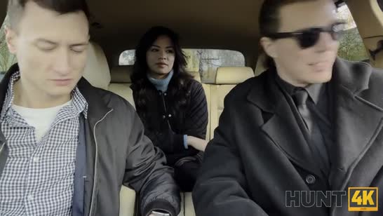 Куколд сам привел свою секси жену на измену 1