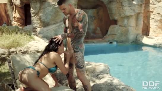 Две развратные парочки решили устроить совместную оргию 4