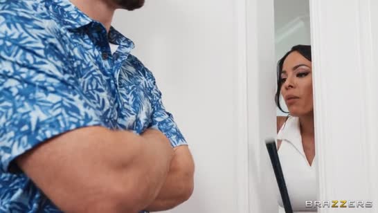 Похотливая гольфистка прокинула своего мужа с тренером